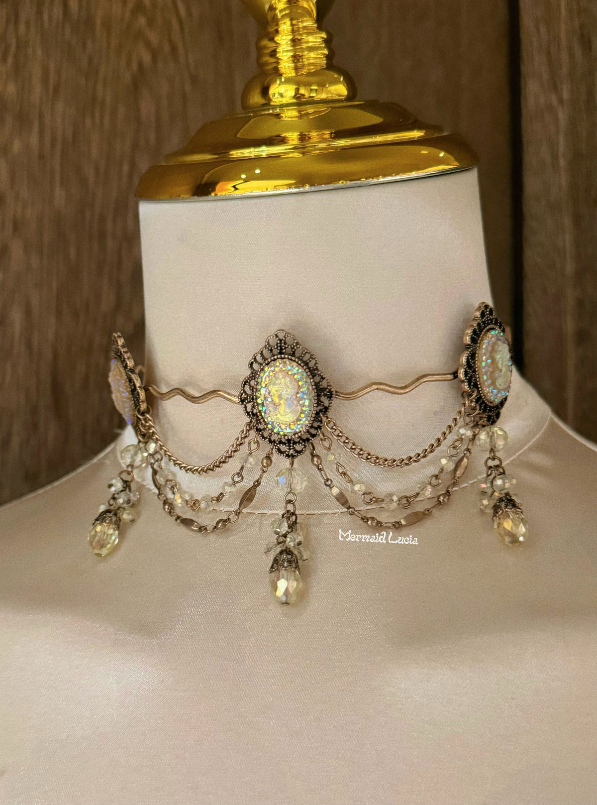 Opal Elegance resin fantasy necklace