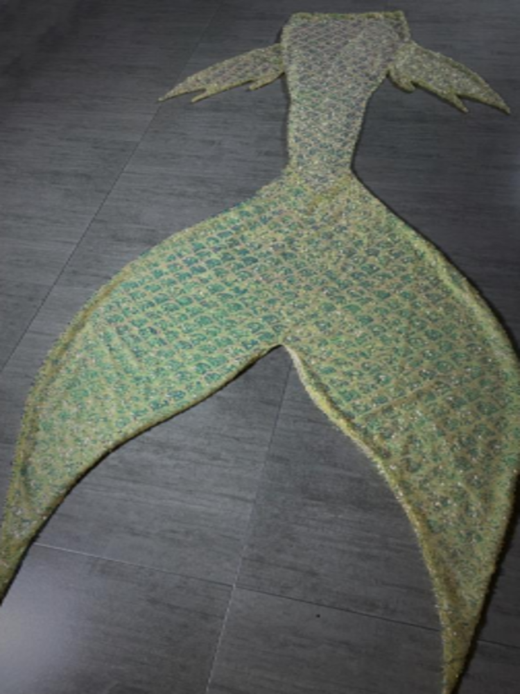 Mermaid Joint Sequin Tail 37 Yellow Scales