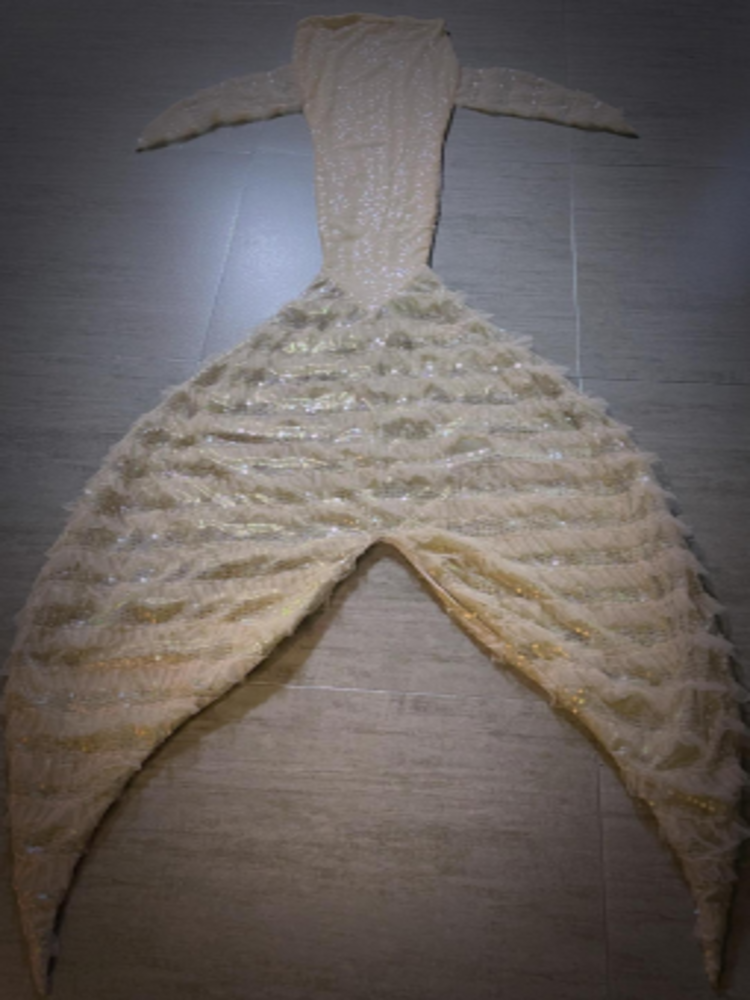 Mermaid Joint Sequin Tail 11 Cream